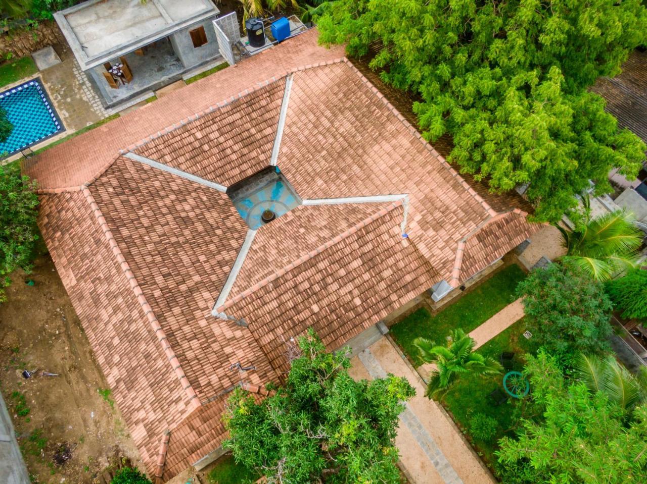 Hotel Thambu Illam Jaffna Exterior foto